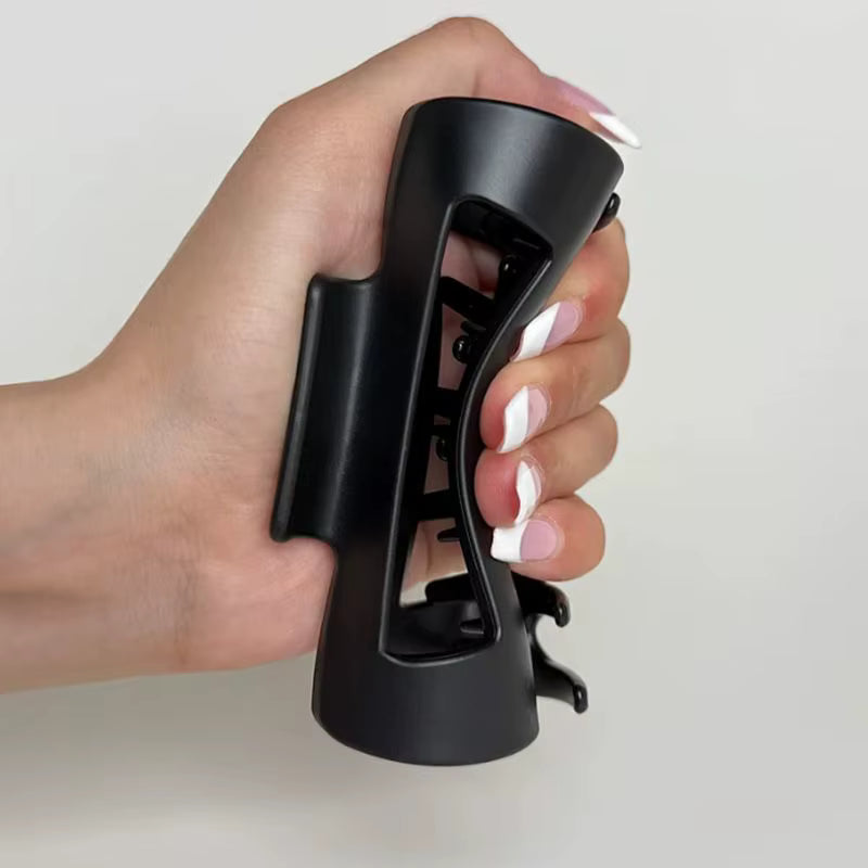 GLAMÉE SoftFlex Clip – Bendable Anti-Slip Silicone Hair Claw
